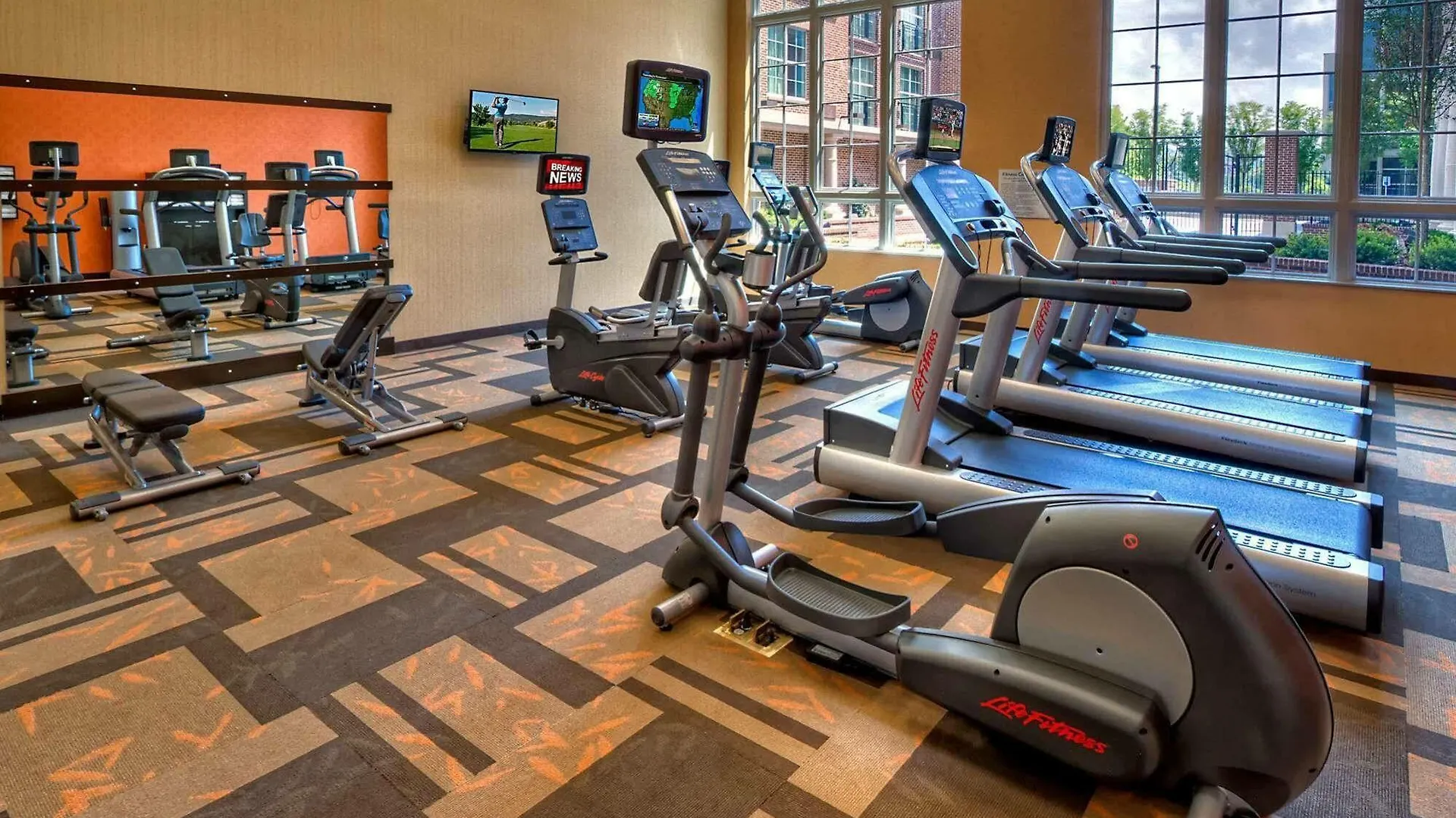 Courtyard By Marriott Nashville Green Hills Hotel